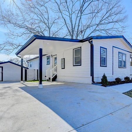 Modern Home At Colonial College Park Atlanta Esterno foto