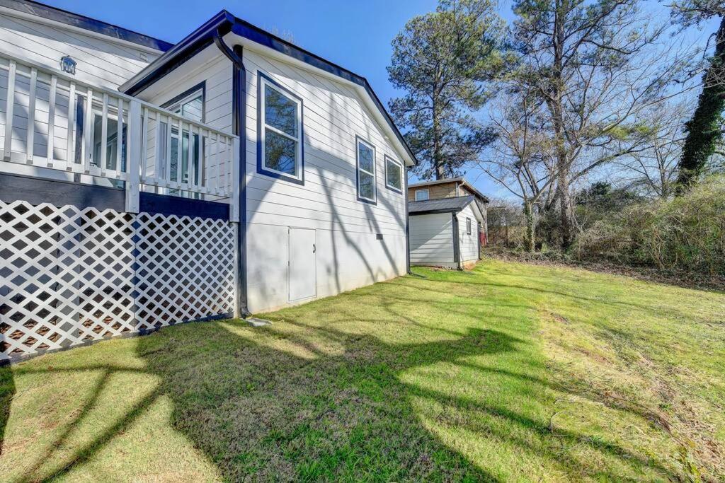 Modern Home At Colonial College Park Atlanta Esterno foto