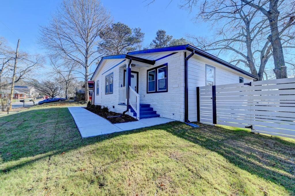 Modern Home At Colonial College Park Atlanta Esterno foto